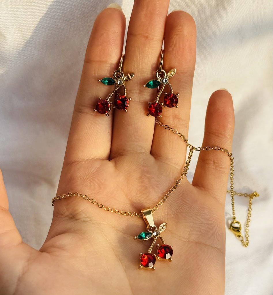 X-JUEGO DE COLLAR CON ARETES EN ACERO ANTIALERGICO